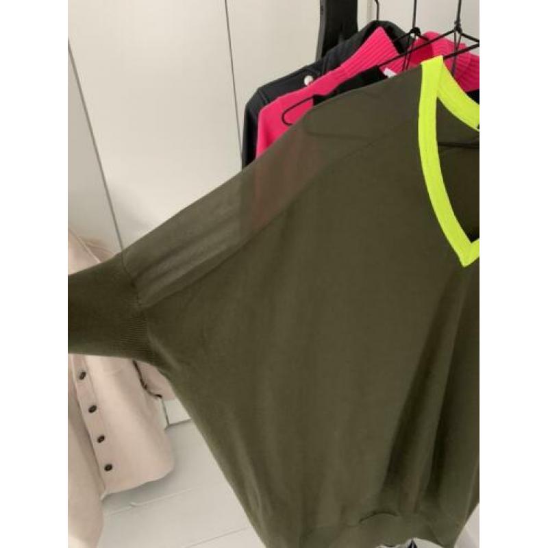 Karen Millen top mt2