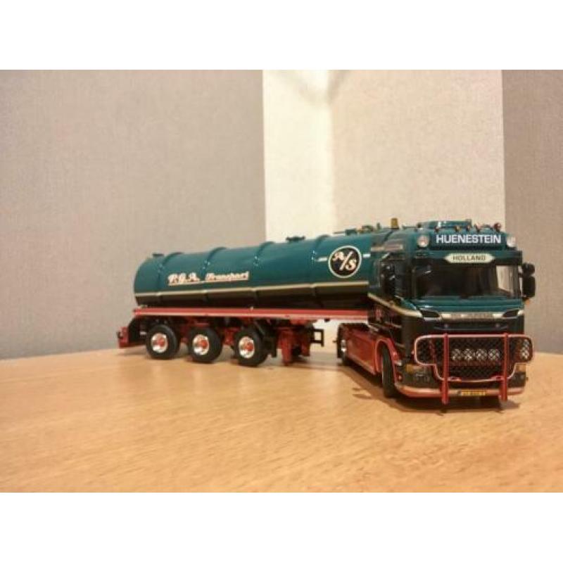 Wsi Scania huenestein met mest oplegger P.G.A.transport.