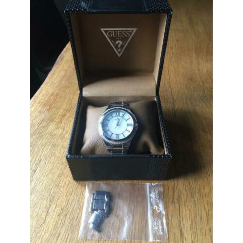 Guess horloge