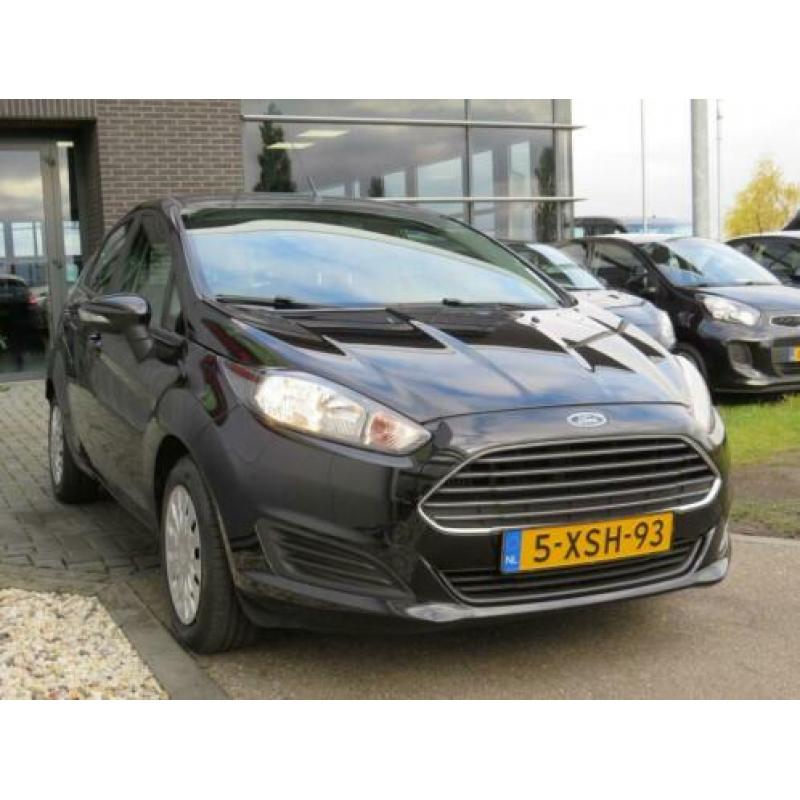Ford Fiesta 1.6 TDCi Lease Style Navi Airco Cruise PDC Bluet