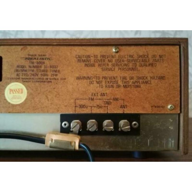 Realistic LW/MW/FM Stereo Tuner TM-800B