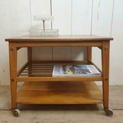 Vintage serveerwagens / trolleys