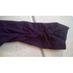 Aubergine jurk, deelbare rits en camouflerende pasvorm,mt 36