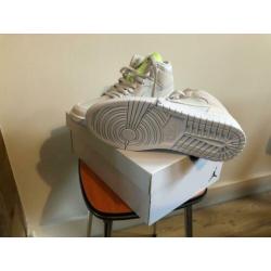 WMNS AIR JORDAN 1 MID vast grey ghost green US 9 | EUR 40,5