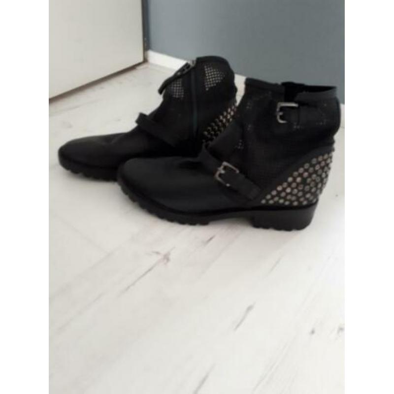 Vintage Century leer laarsjes 37