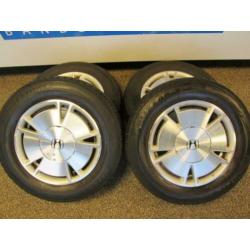 15 inch originele Honda velgen met winterbanden voor Civic