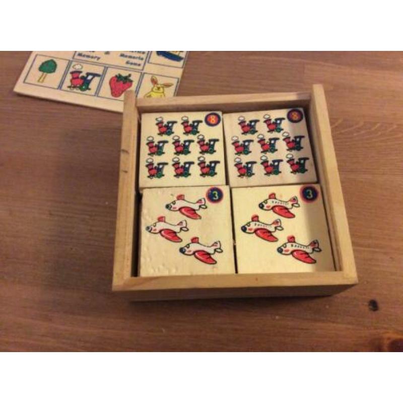 houten geheugenspel cijfers. gebruikt