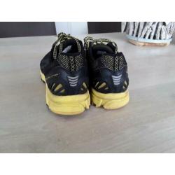 Sport schoenen 44