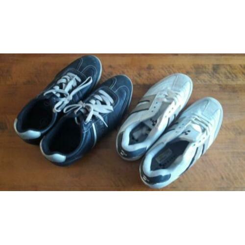 2 paar sneakers. 1 + 1 gratis!