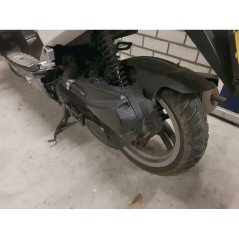 Peugeot speedfight 3 4takt