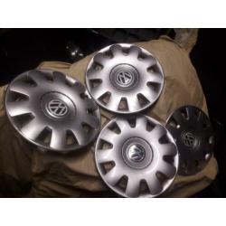 15 inch wieldoppen Volkswagen.