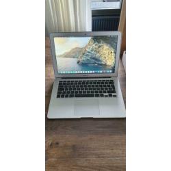 Macbook Air 2017 256 GB SSD