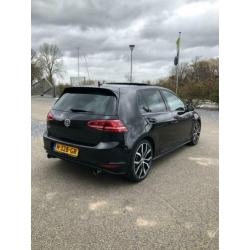 Volkswagen Golf 7 GTI PERFORMANCE Full Option