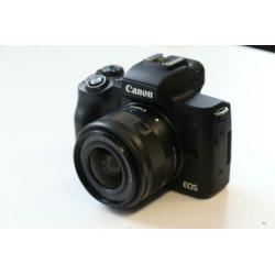 Canon EOS M50+15-45mm F3.5-6.3 IS STM+DCcoupler 3 van 3
