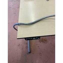 Elec verstelbaar bureau