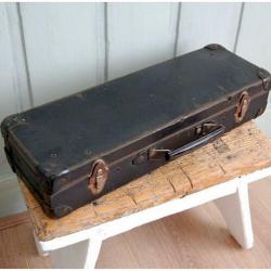 Leuk oud brocante zwart breikoffertje