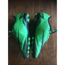 Nike voetbalschoenen, groen, maat 37,5