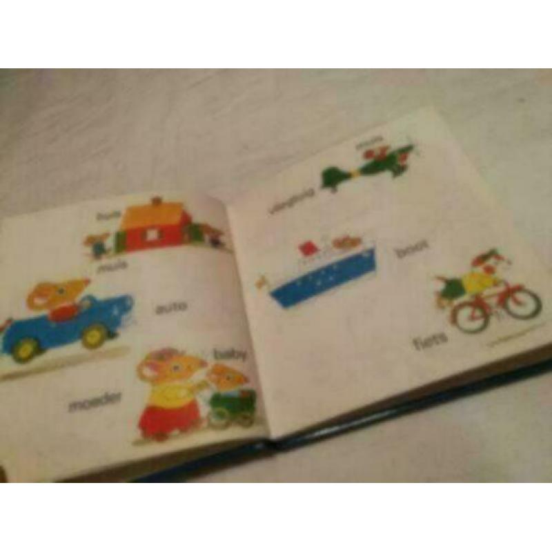 RICHARD SCARRY mijn eerste woordenboek - 2 / 4 jaar VINTAGE