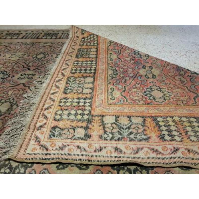 Turks tapijt 357 x 295 cm (OOSTERSE)