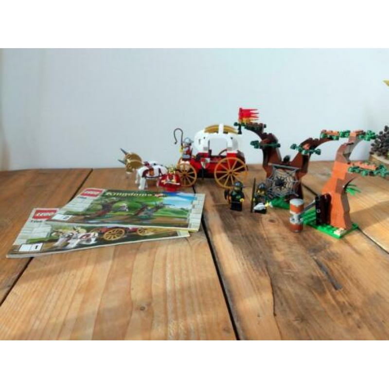 Lego Kingdoms 7188 Konings koets kasteel en ridder