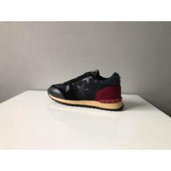 Originele Valentino Sneakers Zwart Ster Runners T