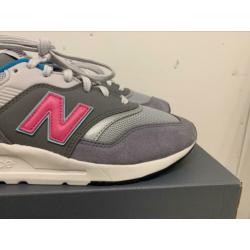 Te koop nieuwe New Balance 997H