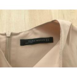 Zara - Beige top met trompet mouwen maat M