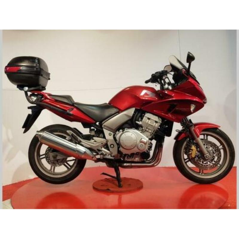 Honda CBF 1000 A / CBF1000 ABS / CBF1000A rood (2009)