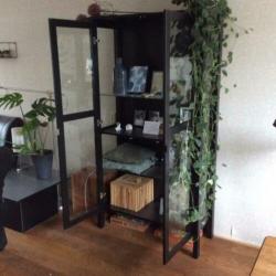 Vitrinekast, glas/hout kleur zwart