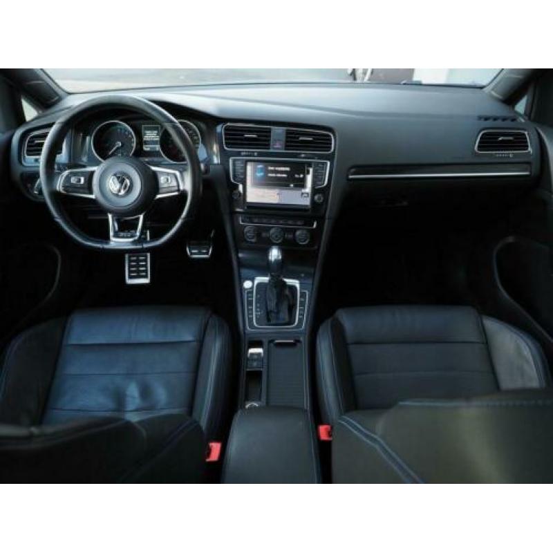 Volkswagen Golf 1.4 TSI GTE * GTI * LED Leder Pano Adaptive