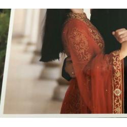 Anarkali Lehenga, Kinalik abiye, Hennajurk