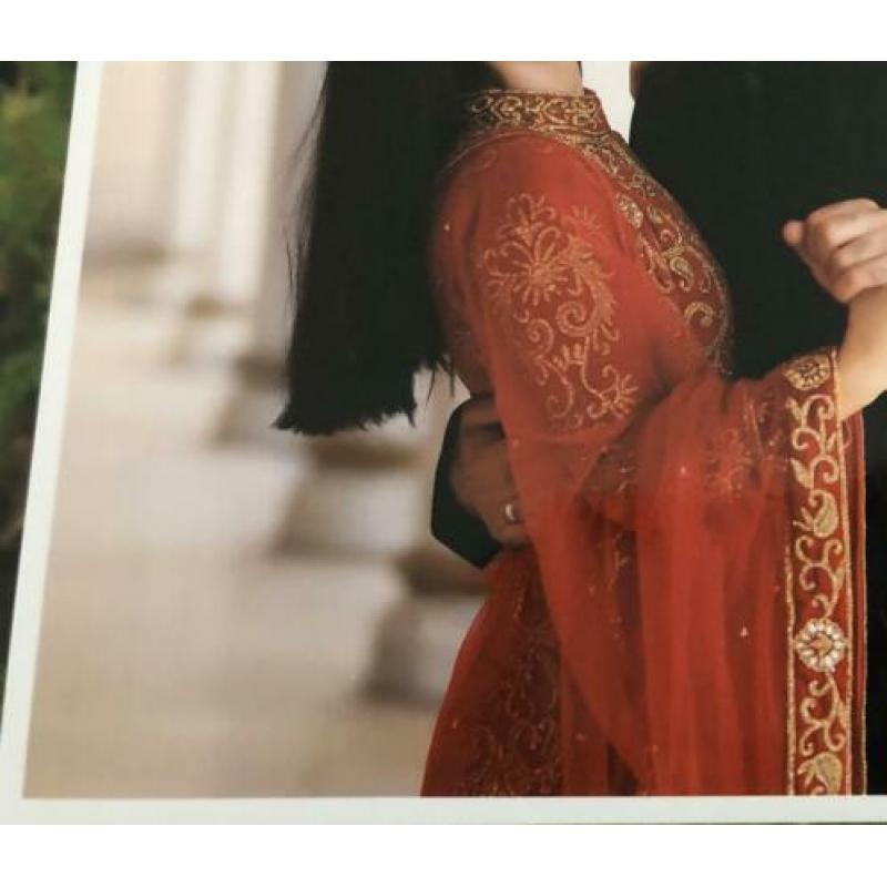 Anarkali Lehenga, Kinalik abiye, Hennajurk
