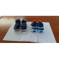 Kinderschoenen maat 21-23,5. Setprijs 12,50.