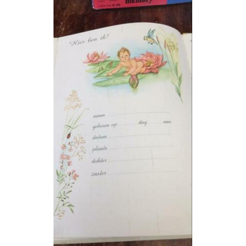 Onze baby nostalgisch babyalbum