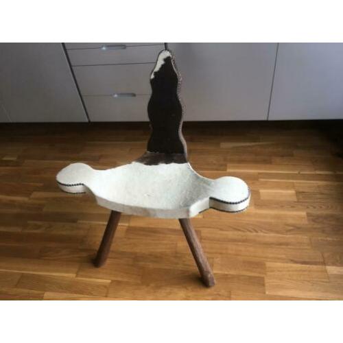 Spaans houten stoeltje “Brutalist” jaren ‘60