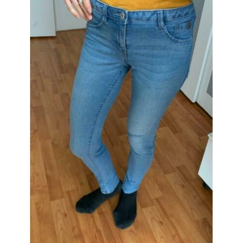 Lefties mt XS jeans
