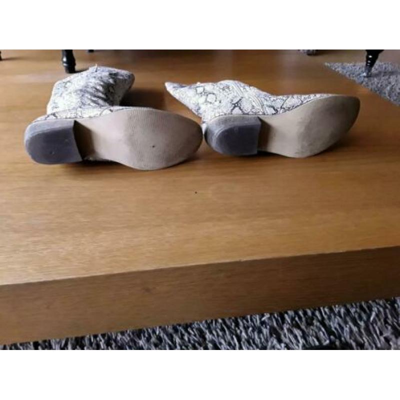 Slangenprint laarzen 38