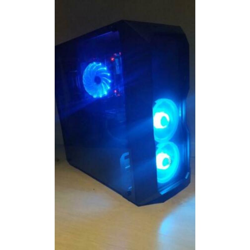 Game pc: intel xeon e5 2640, 16gb ram, r9 290, 240gb ssd