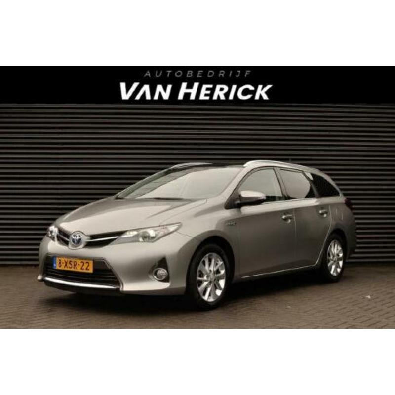 Toyota Auris Touring Sports 1.8 Hybrid Lease Panoramadak / C