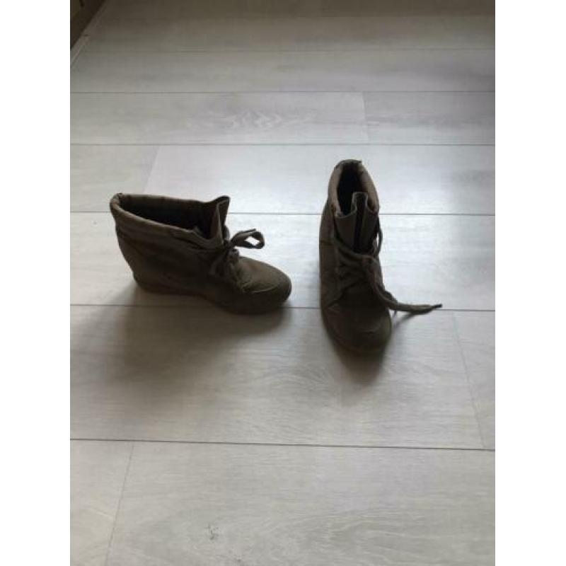 Sleehak sneaker enkel laarsje beige bruin maat 37