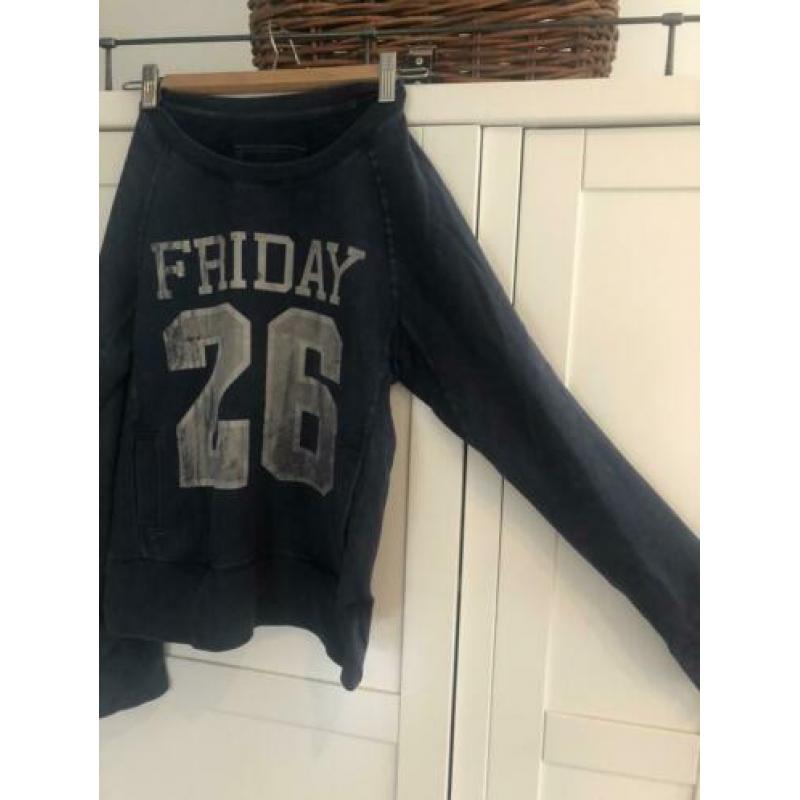 Sam friday trui maat S