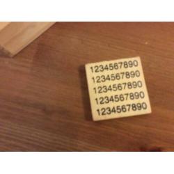 houten geheugenspel cijfers. gebruikt