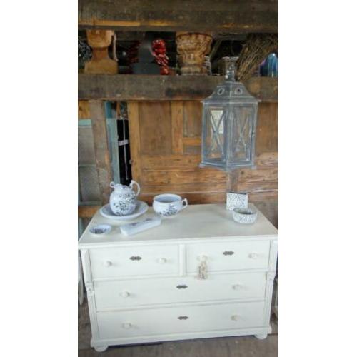 Ladekast commode