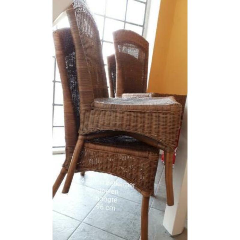 4 eetkamerstoelen