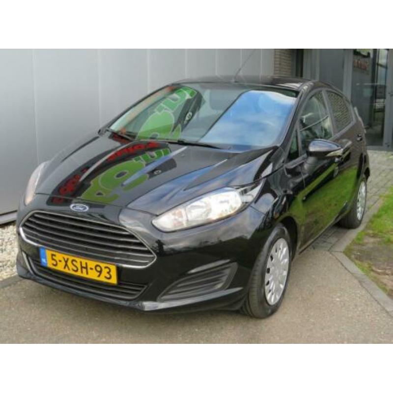Ford Fiesta 1.6 TDCi Lease Style Navi Airco Cruise PDC Bluet