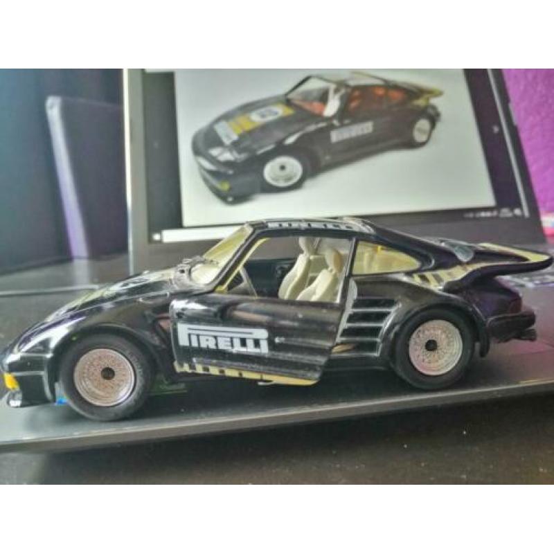 Revell 1:24 Porsche Gemballa _ 1990