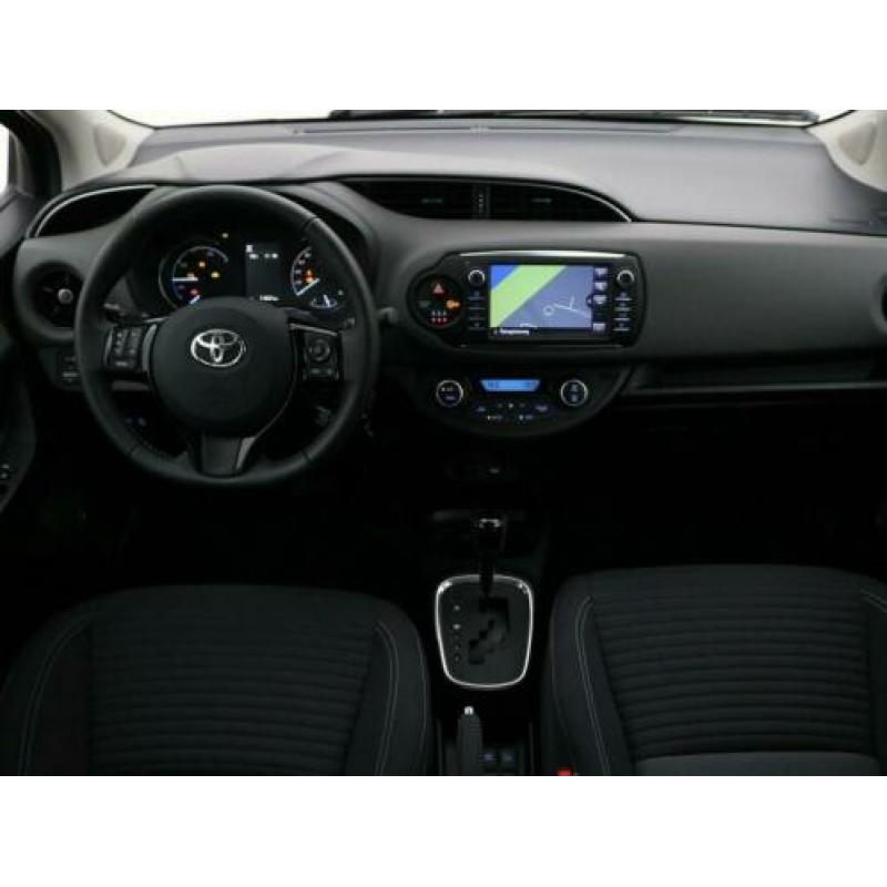 Toyota Yaris 1.5 Hybrid Dynamic | Navigatie | Camera | Clima