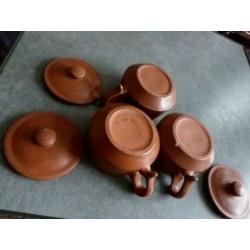 Mooie chinese set theepot en potjes bij
