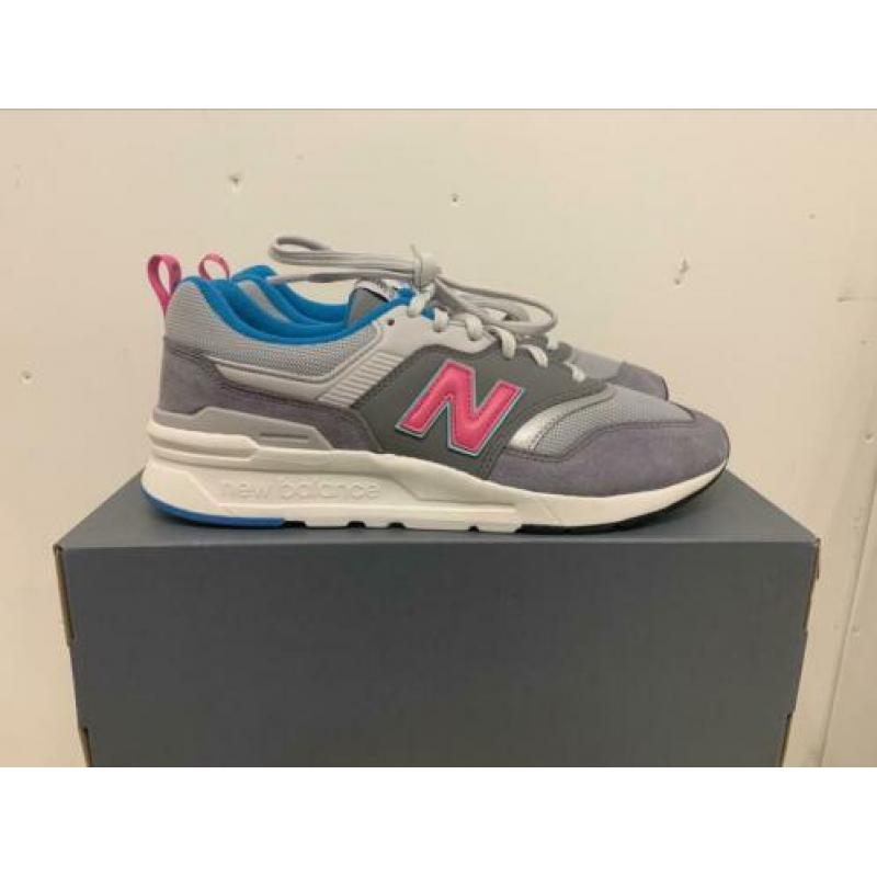 Te koop nieuwe New Balance 997H