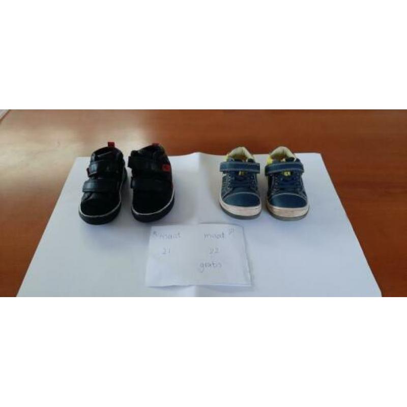 Kinderschoenen maat 21-23,5. Setprijs 12,50.
